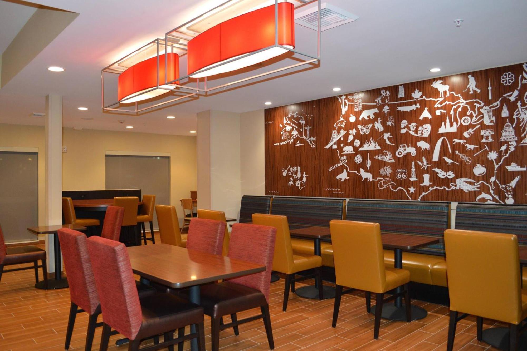 Towneplace Suites By Marriott Olympia Exterior photo